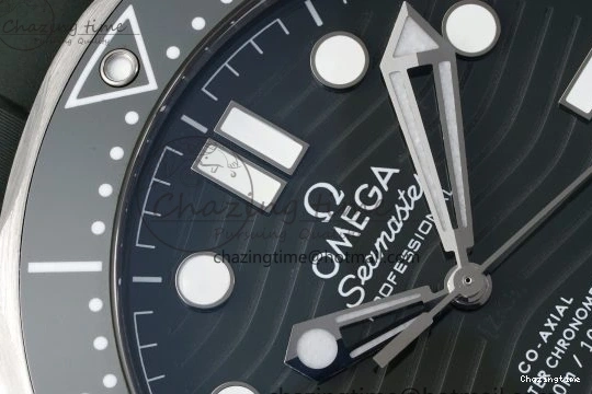 0316 Seamaster Diver 300M ZF 1:1 Best Edition Green Ceramic Green Dial on Green Rubber Strap A TravelReady 7823